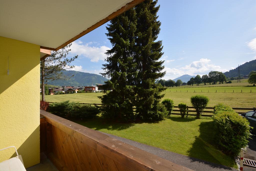 Low Budget Apartment Kitz 10 Kaprun Quarto foto